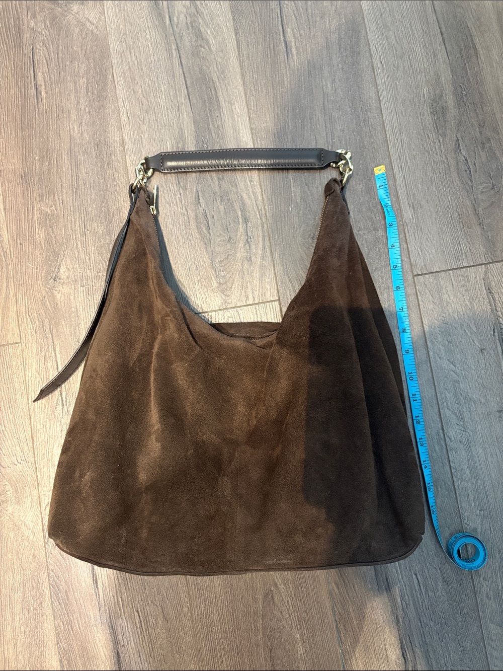 Simon’s Classic Brown Suede Hobo Bag